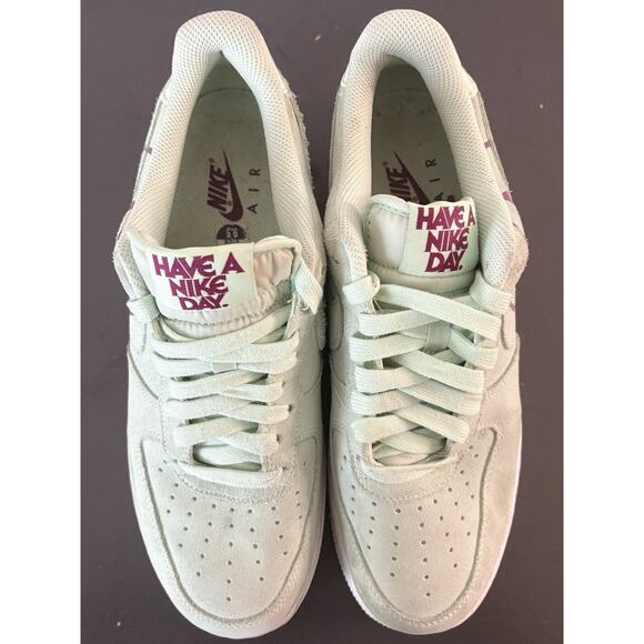 Nike Air Force 1 Have A Nike Day Sneakers Frosted Spruce 2018 Men’s Size 9.5 main image 10